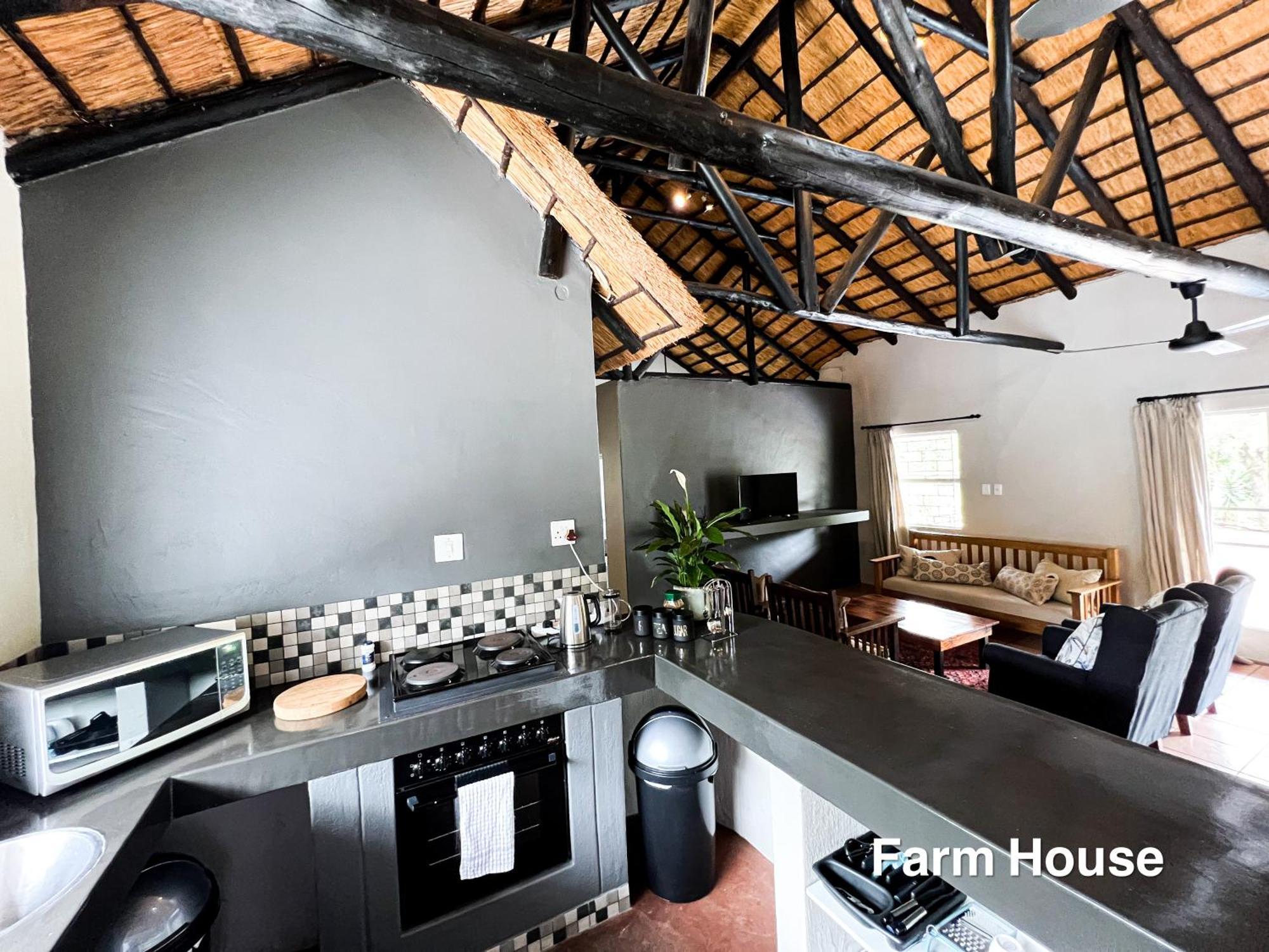 24 Degrees South Country Estate Villa Hoedspruit Eksteriør bilde